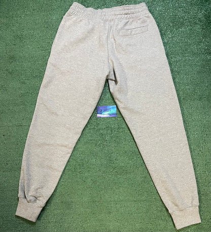 Timberland tree logo grey sweatsuit