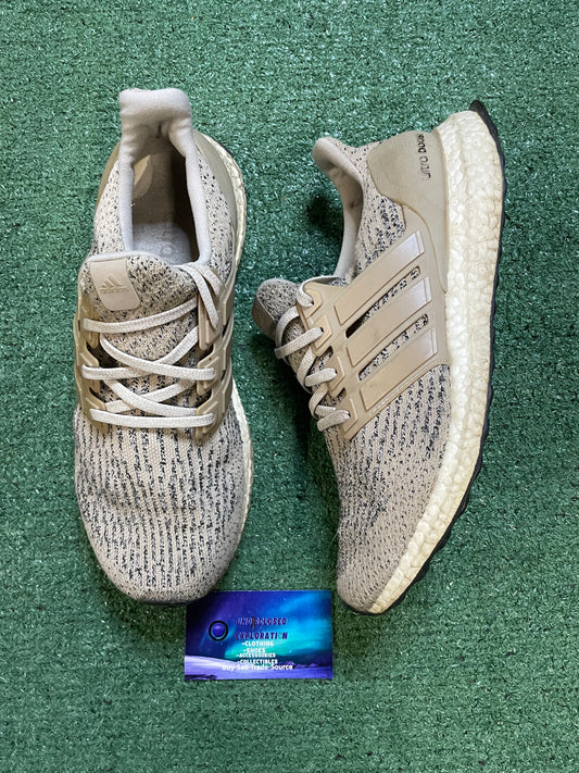 Adidas ultraboost trace khaki size 8.5men/10women
