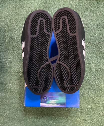 Adidas superstar black white