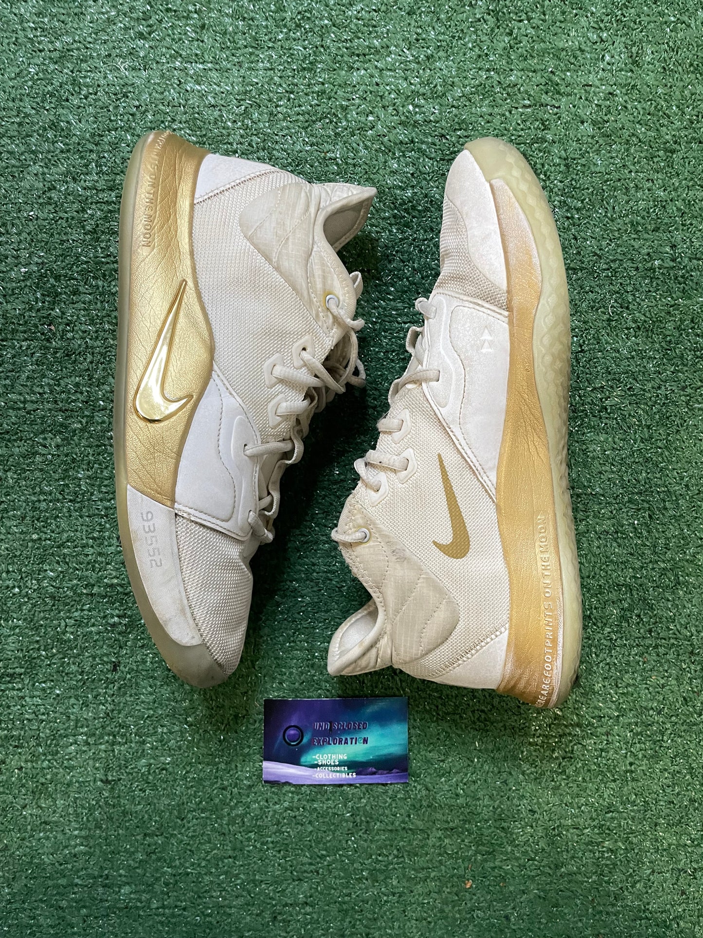 Nike PG 3 X NASA Apollo missions size 10men/11.5women