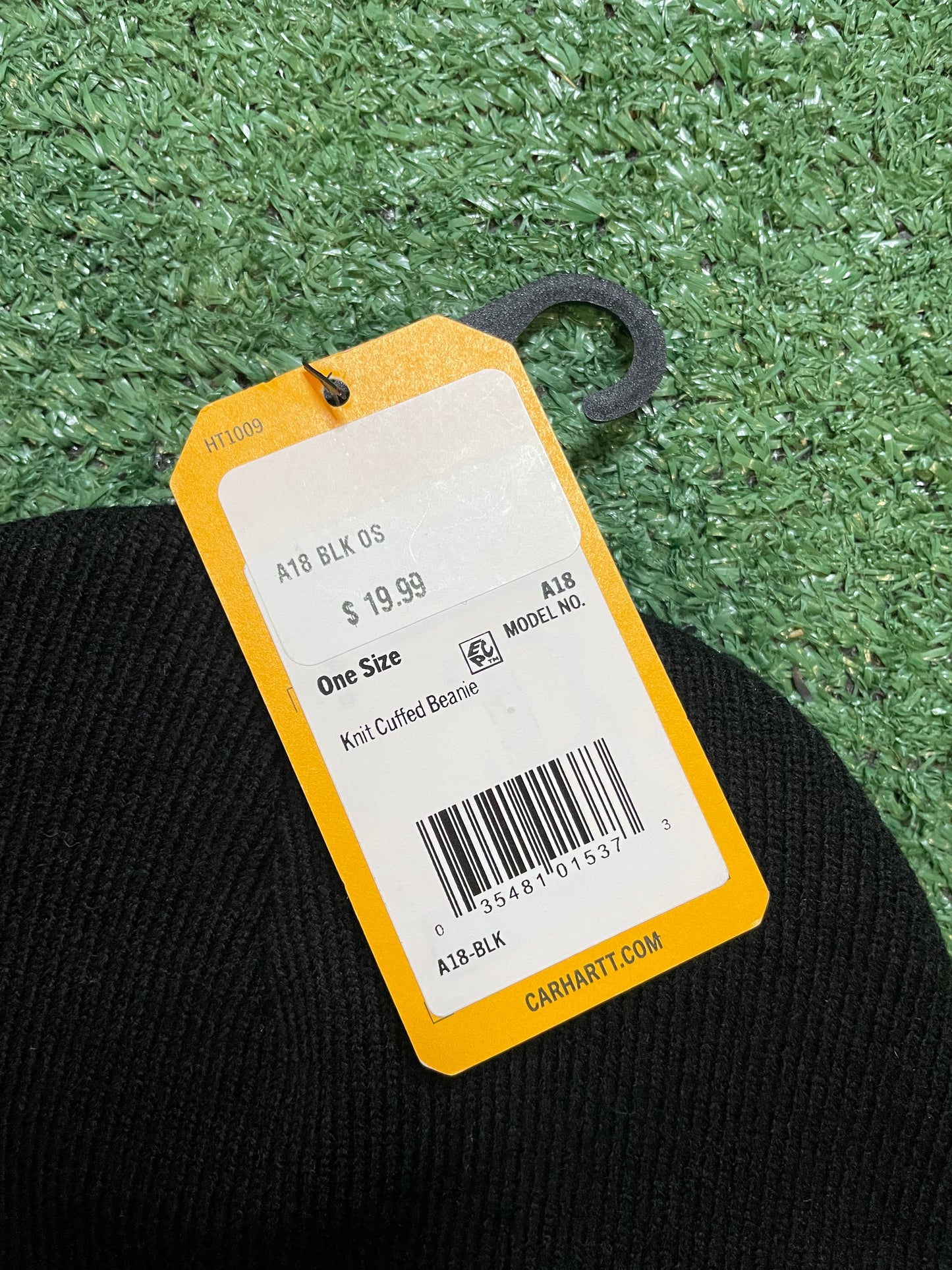 Carhartt knit cuffed black beanie