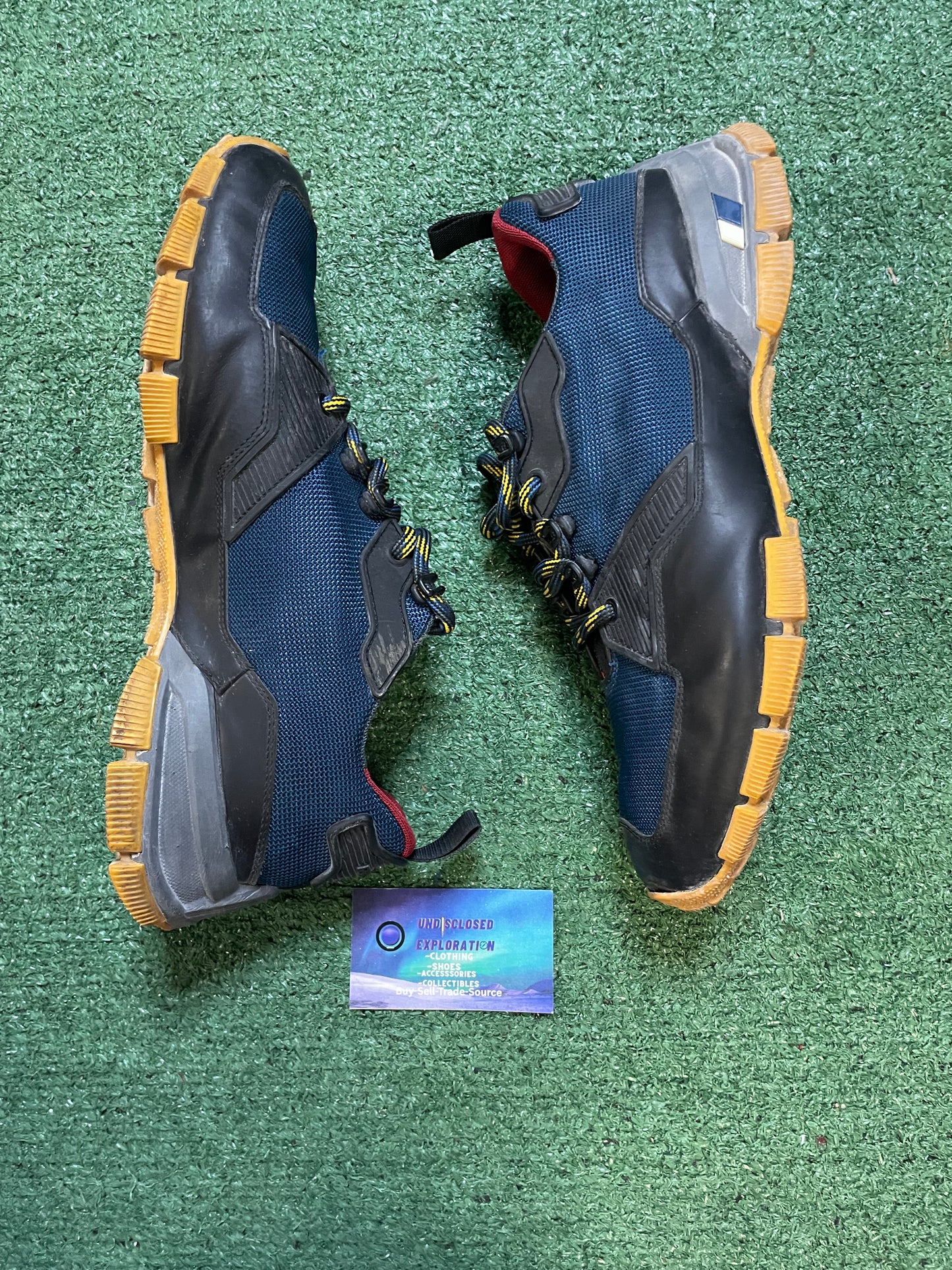 Prada low runner sneakers multicolor size 10.5men/12women(EU 43.5)