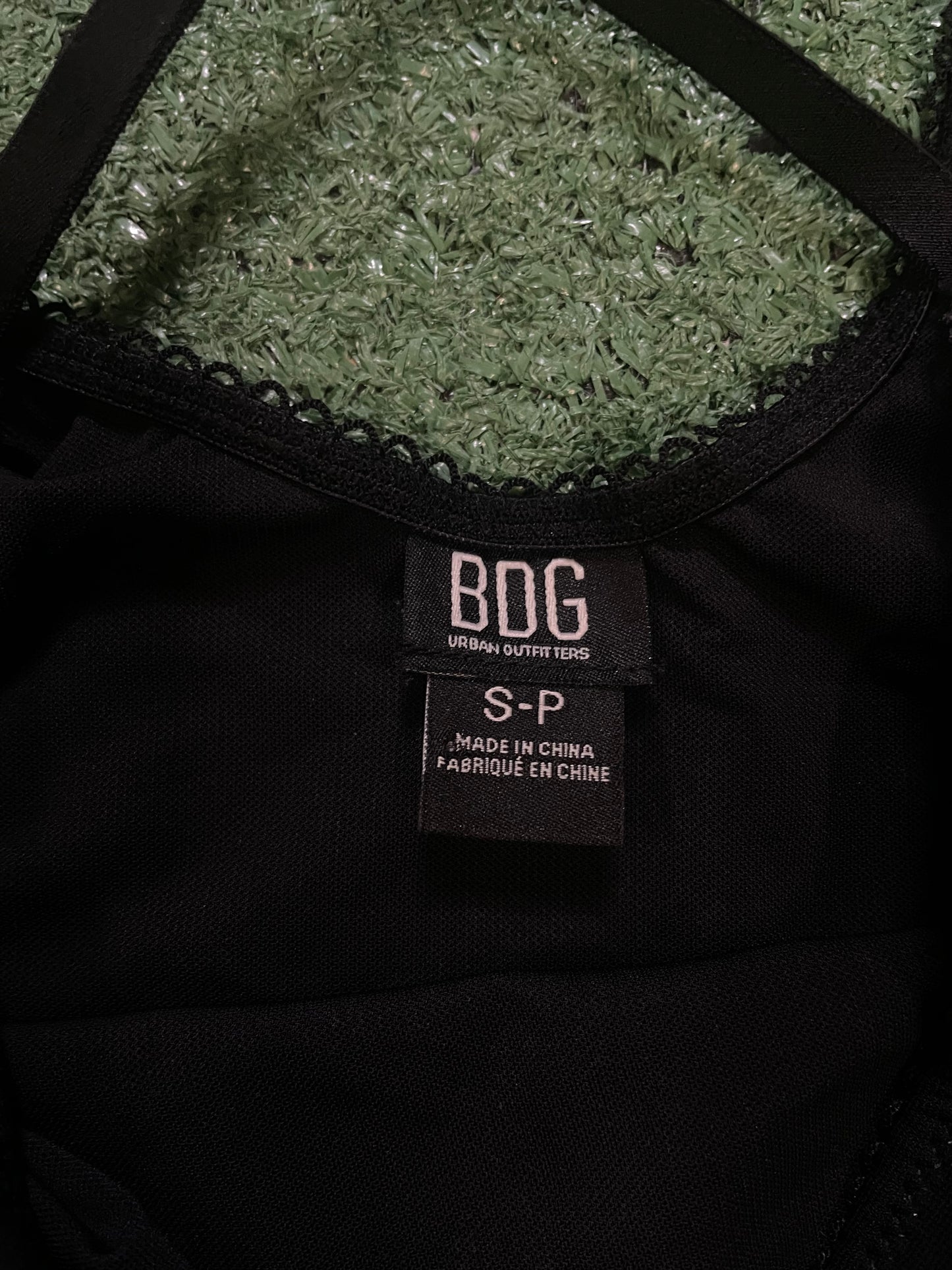 BDG cami V black top