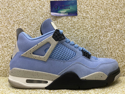 Jordan 4 University Blue 10 Men/11.5 Women “Preowned”