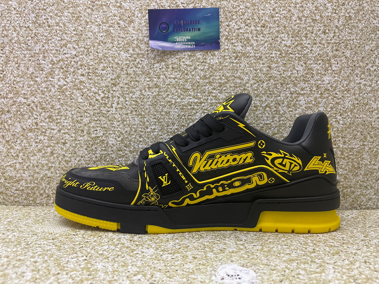 Louis Vuitton LV Trainer Black Yellow Graffiti 8LV/9.5 Men “Preowned”