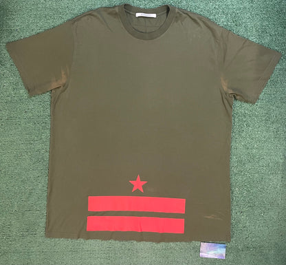Givenchy red star tee