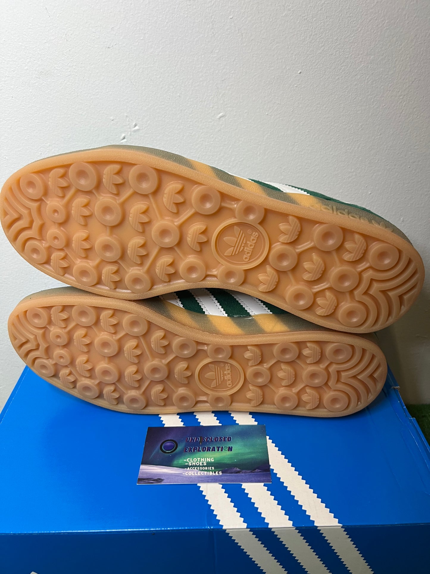 Adidas Gazelle Indoor Collegiate green Gum size 8men/9.5women