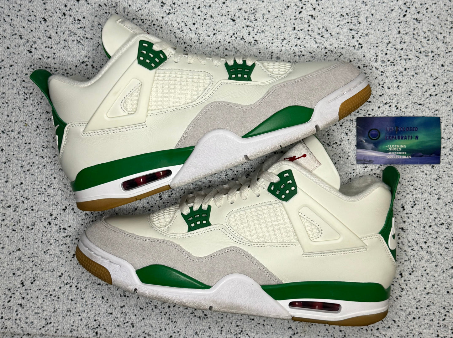 Jordan 4 Pine Green 11.5 Men/13 Women “Preowned”