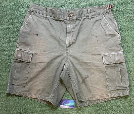 Vintage Propper olive cargo shorts