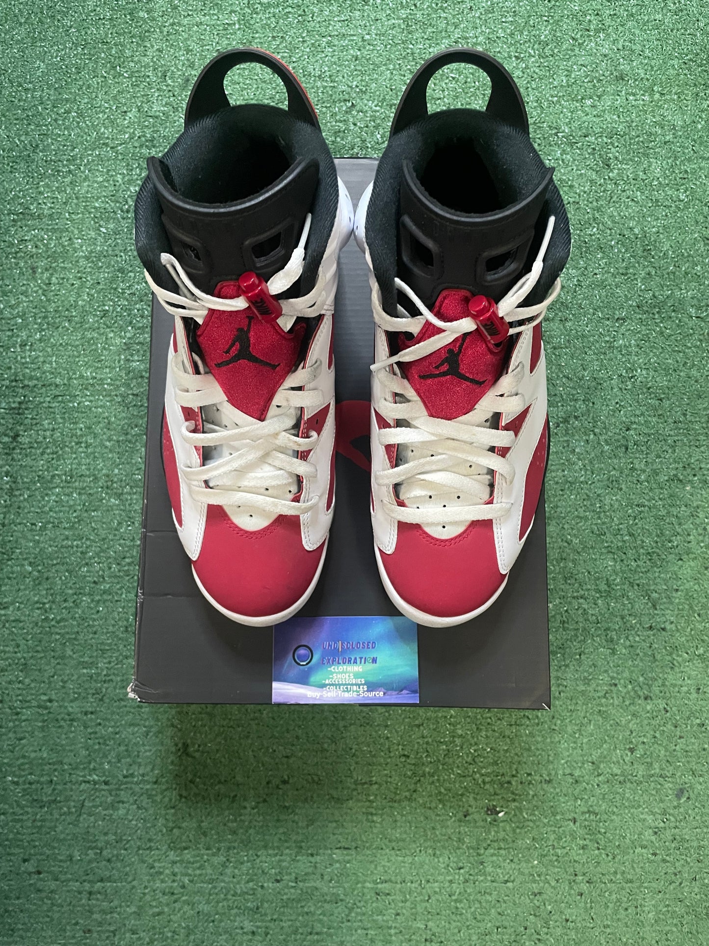 Air Jordan 6 Carmine 2021 size 8.5men/10women