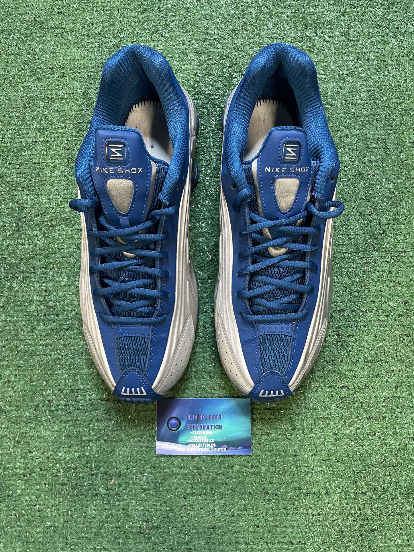 Nike shox blue and metallic silver 
size 9.5men/11women