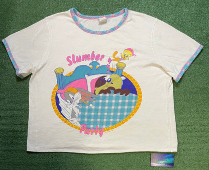 vintage 1990s Looney Tunes Slumber Party tee