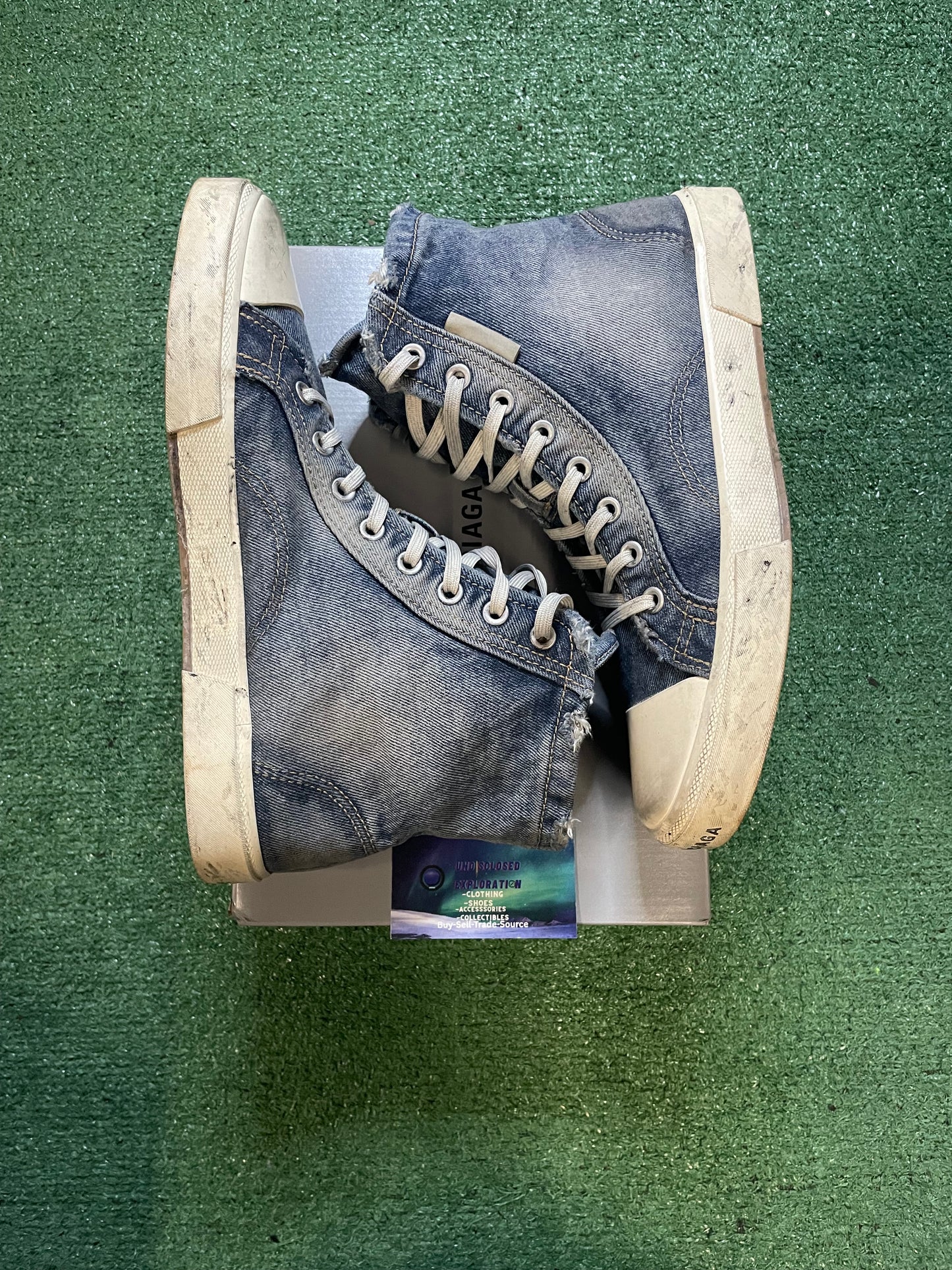 Balenciaga high top Paris denim destroyed sneaker size 12men/13.5women(EU 45)