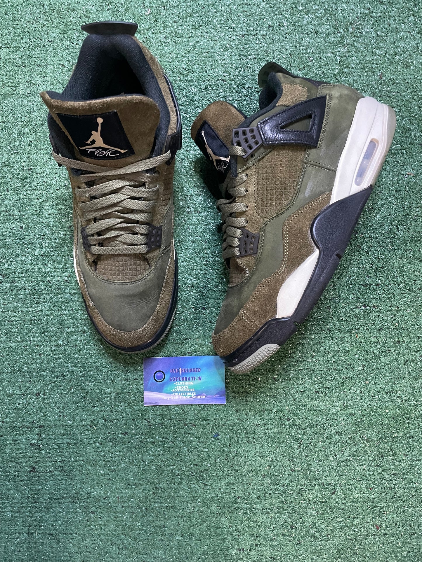 Air Jordan 4 craft olive size 11men/12.5women