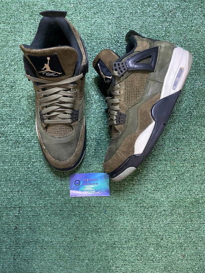 Air Jordan 4 craft olive size 11men/12.5women