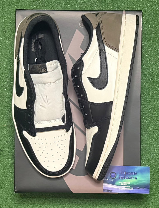 Jordan 1 Low Mocha