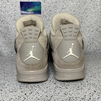 Jordan 4 Frozen Moments 10 Men/11.5 Women “Preowned”