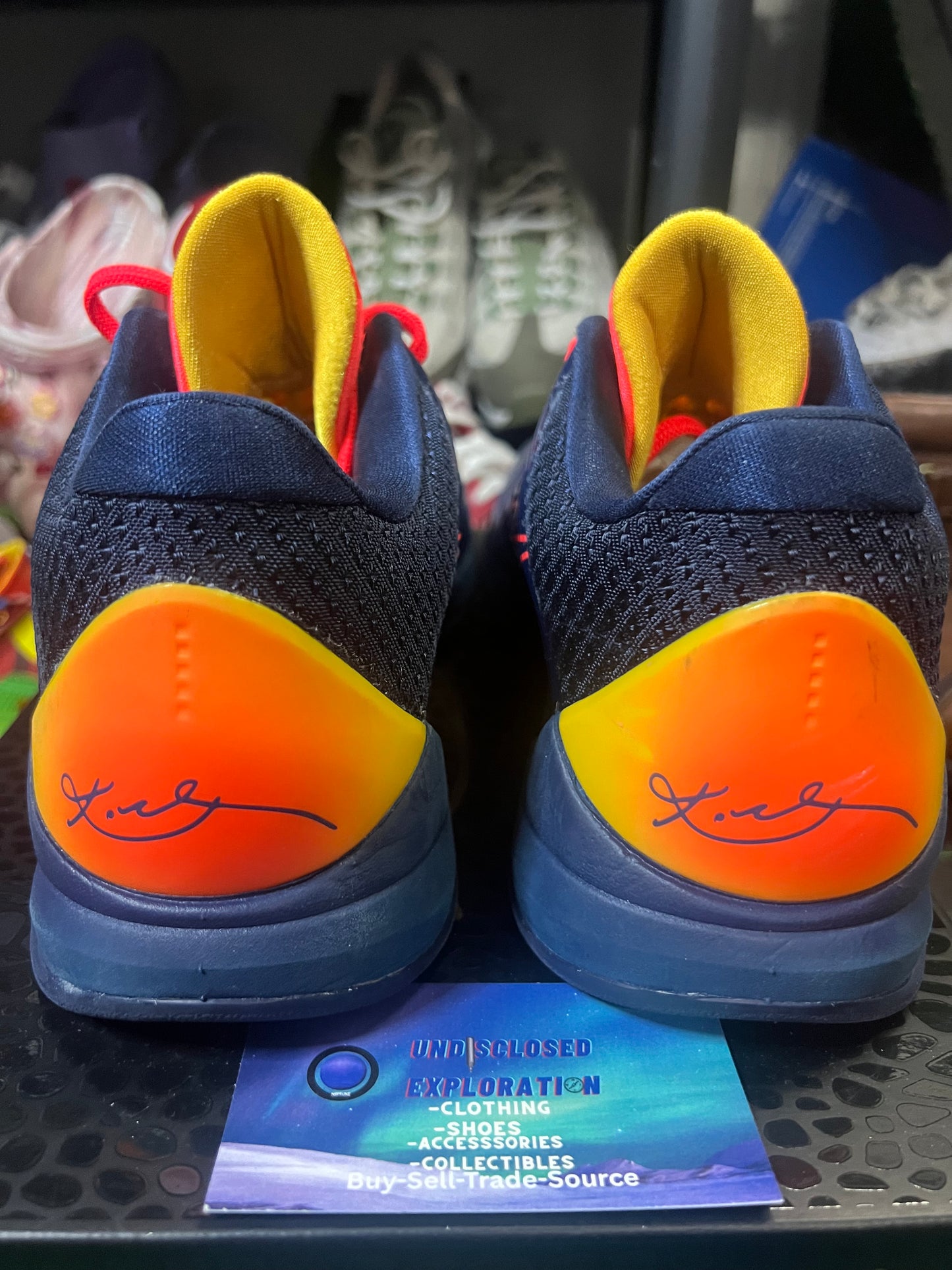 Nike Kobe 5 Indiana fever size 10.5men/12women
