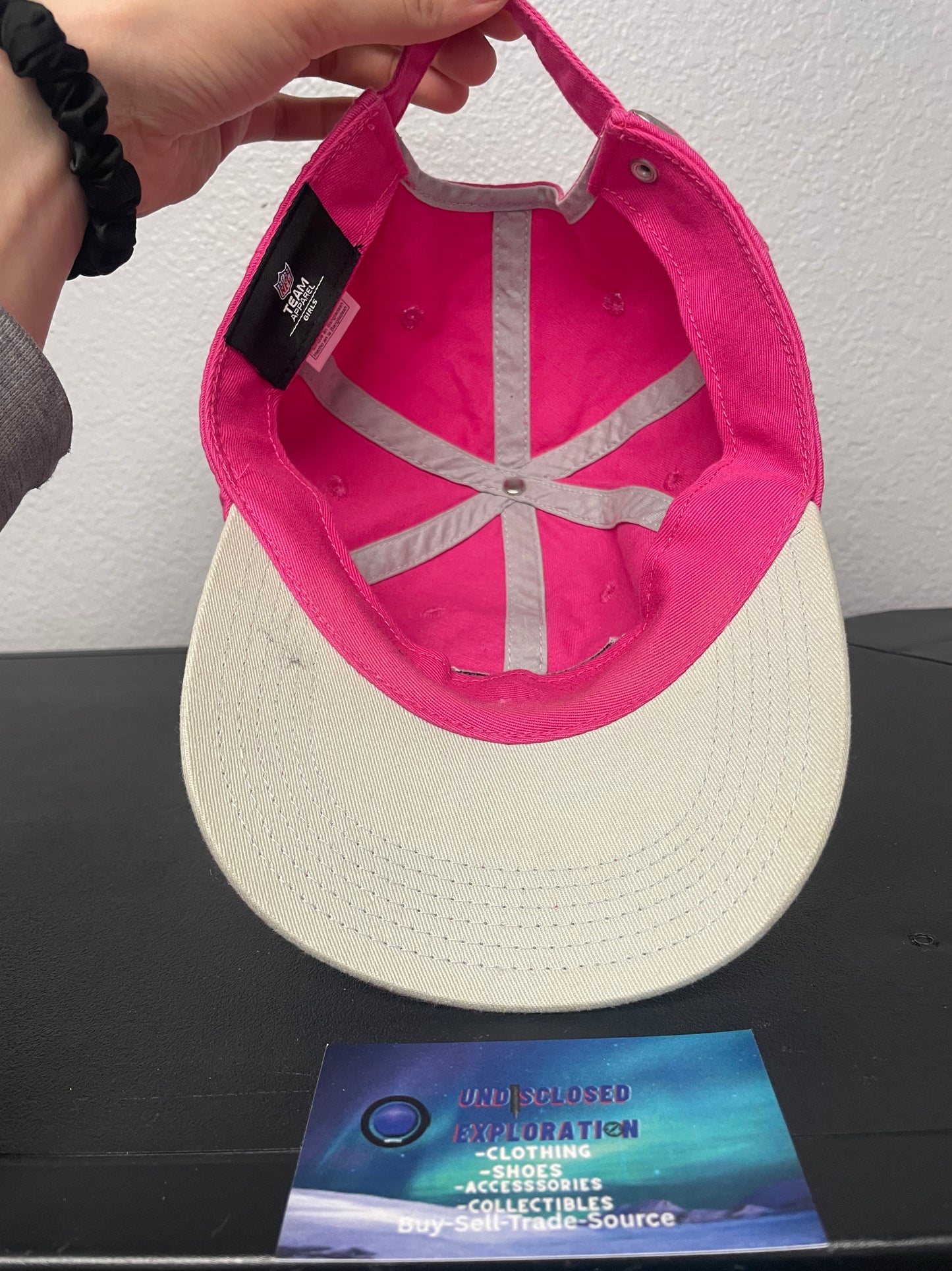Vintage 2000s Seattle Seahawks pink hat
