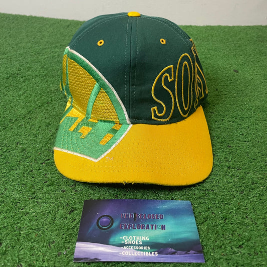 Vintage 1990s Seattle Sonics embroidered starter  hat