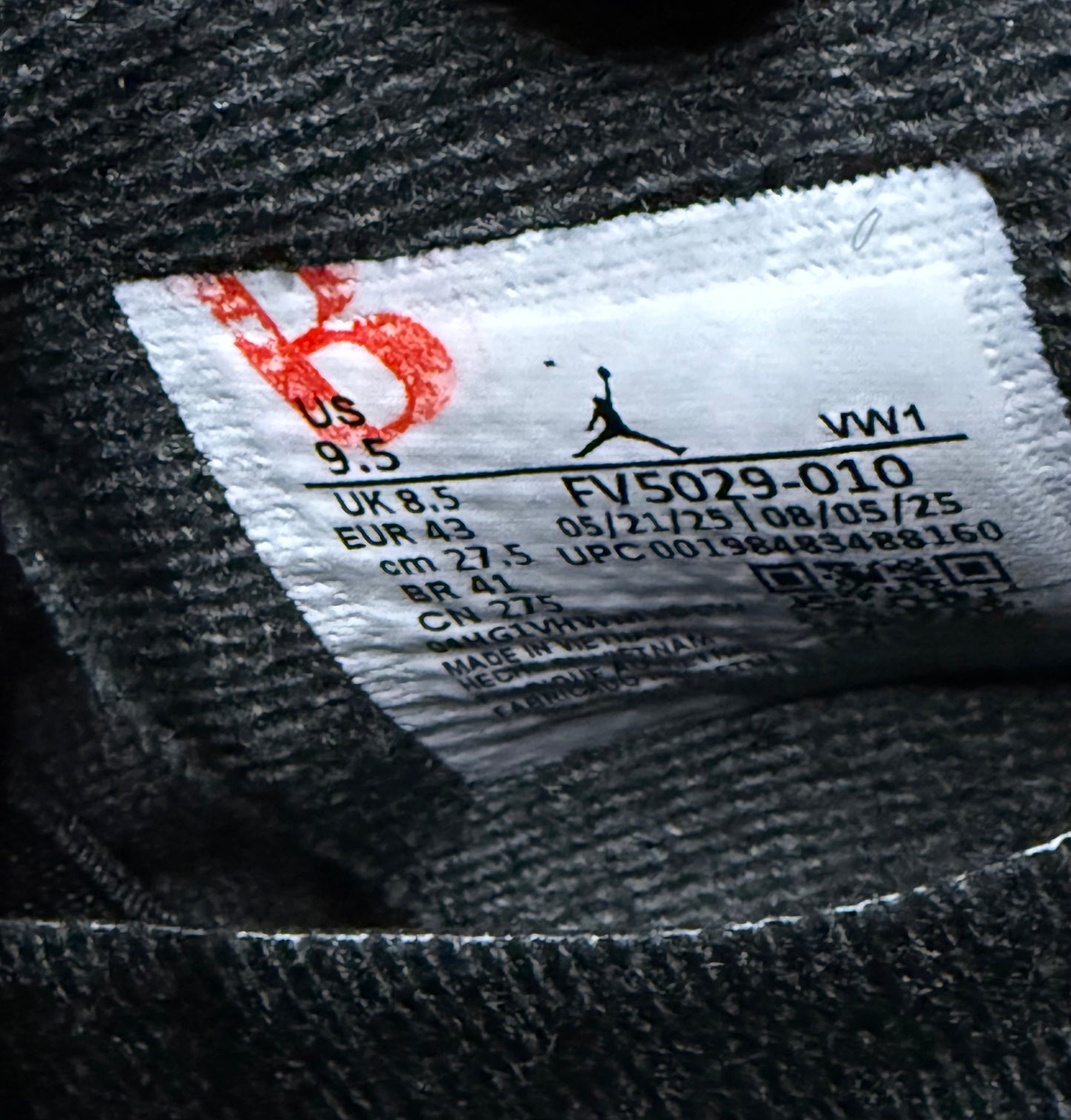Jordan 4 Black Cat