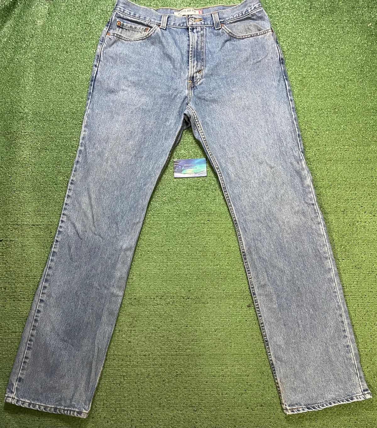 Levi 505 light wash jeans