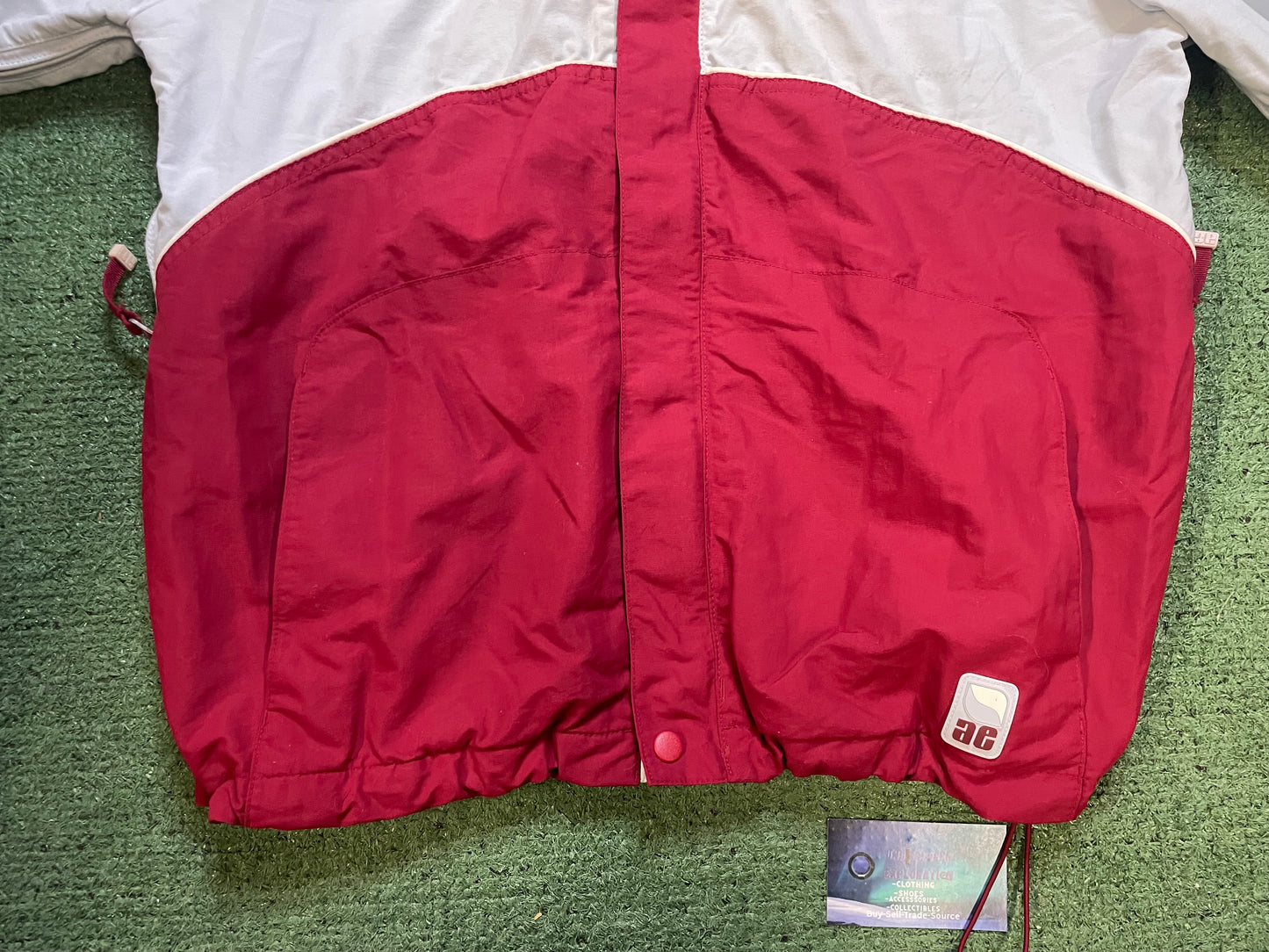 Vintage 2000s American Eagle red and white jacket