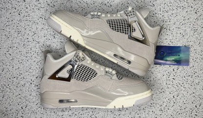 Jordan 4 Frozen Moments