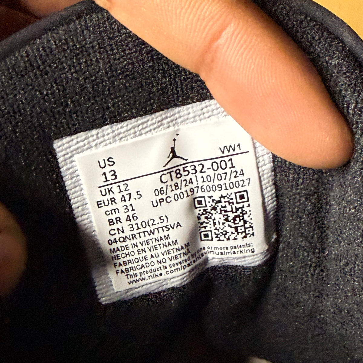 Jordan 3 Black Cat