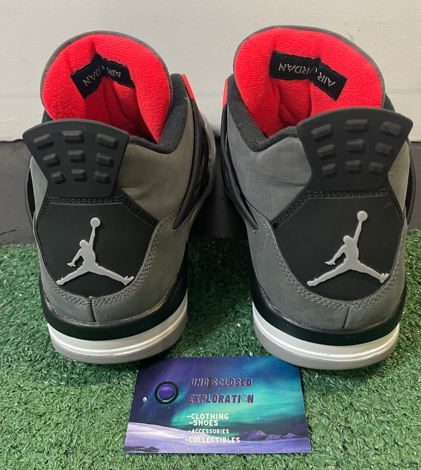 Air Jordan 4 infared size 10men/11.5women