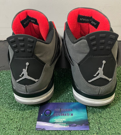Air Jordan 4 infared size 10men/11.5women