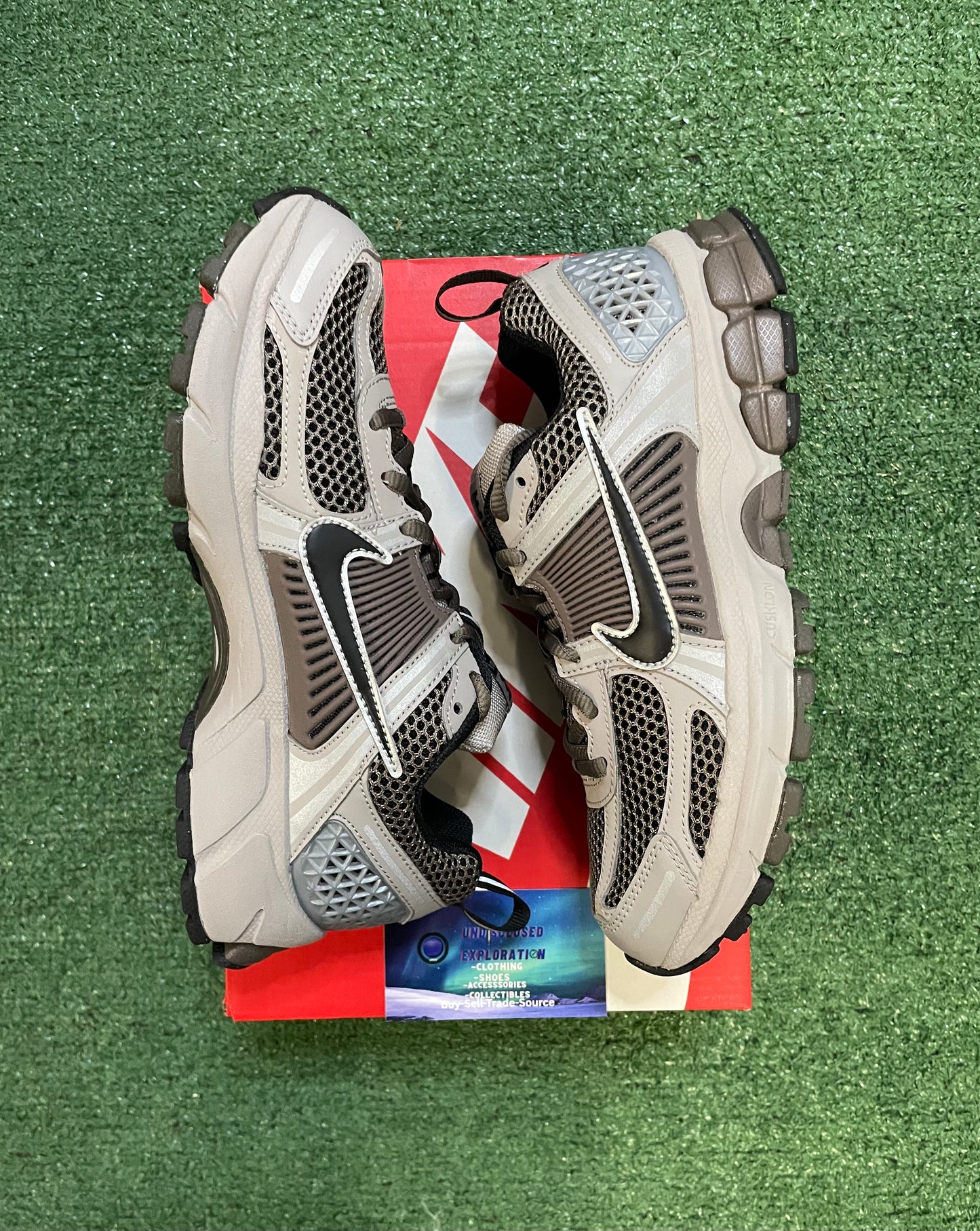Nike Vomero 5 college grey cave stone