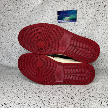 Jordan 1 Lost & Found Chicago 8 Men “Preowned”