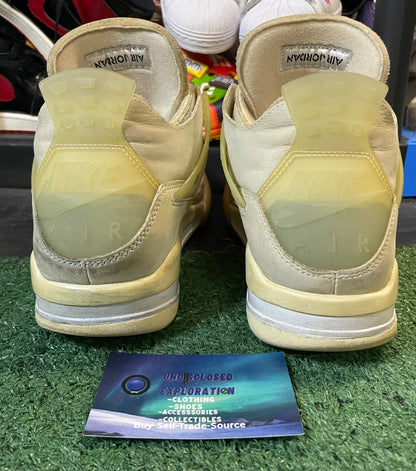 Jordan 4 X off white sail size 9men/10.5women