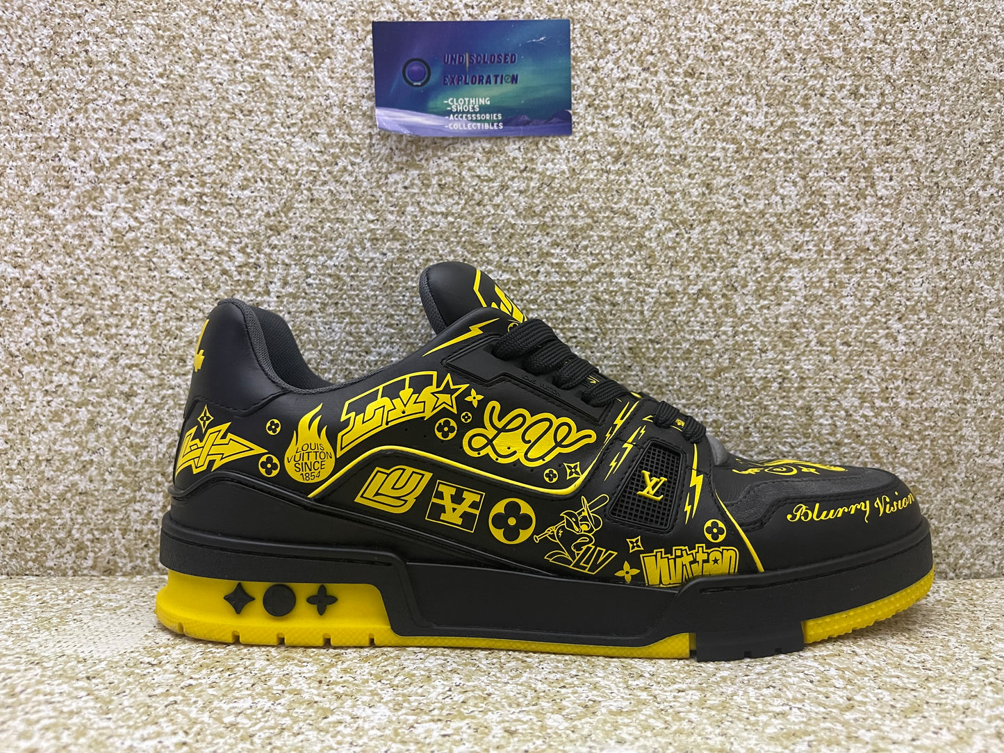 Louis Vuitton LV Trainer Black Yellow Graffiti 8LV/9.5 Men “Preowned”