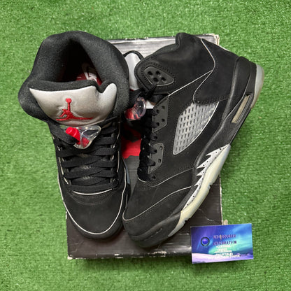 Jordan 5 Black Metallic Reimagined 7 Youth “Preowned”