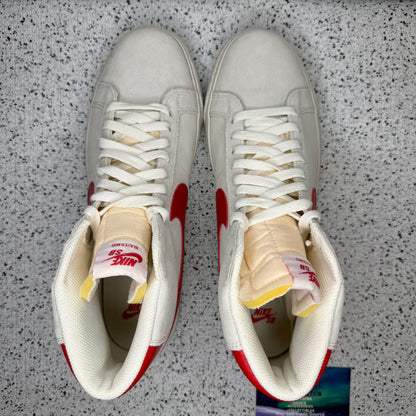 Nike SB Blazer Mid Summit White Red 9.5 Men “Preowned”