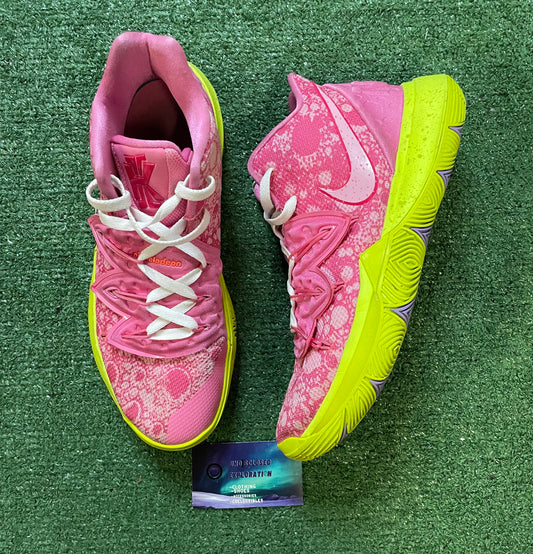 Nike Kyrie 5 SpongeBob SquarePants size 9.5men/11women