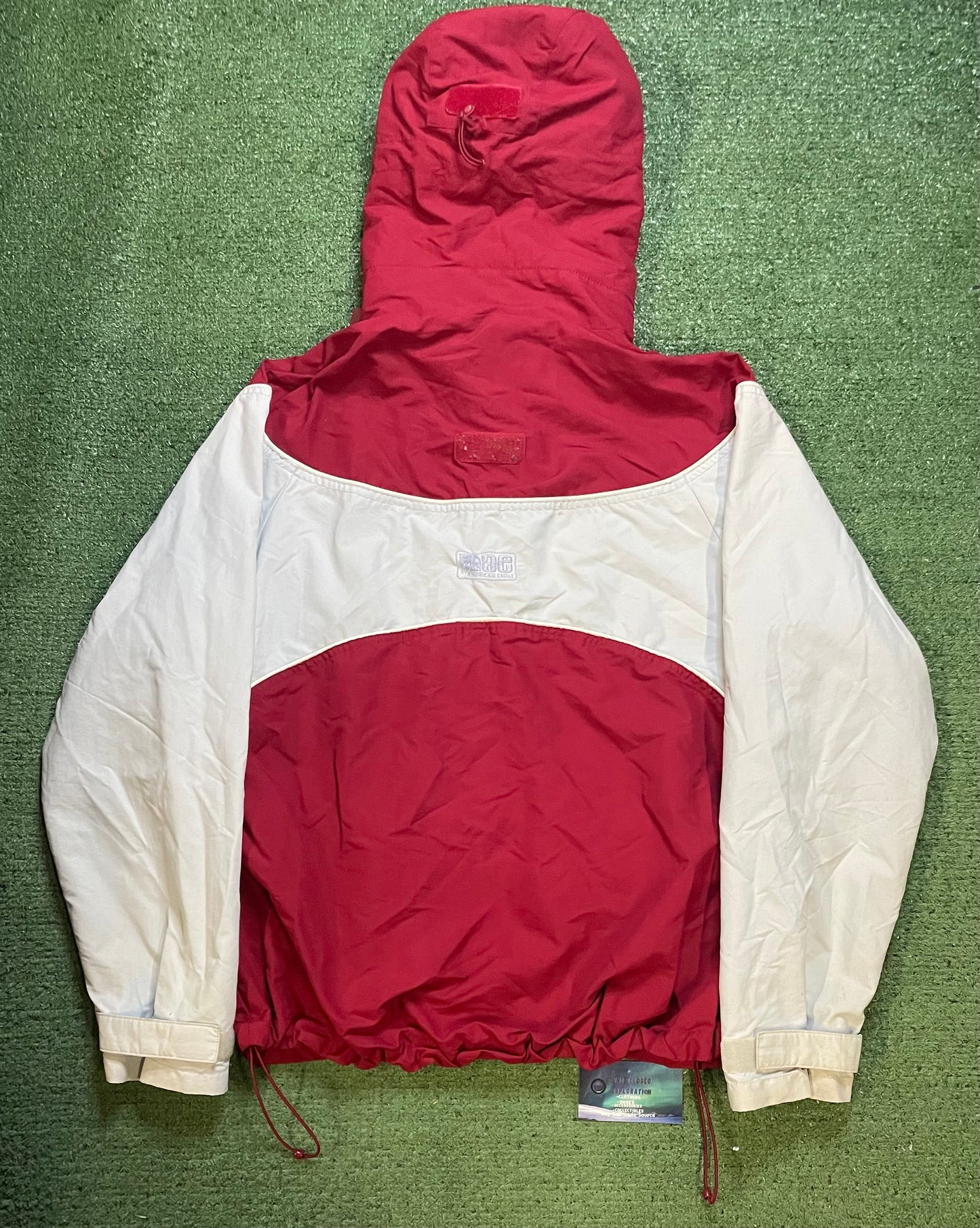 Vintage 2000s American Eagle red and white jacket