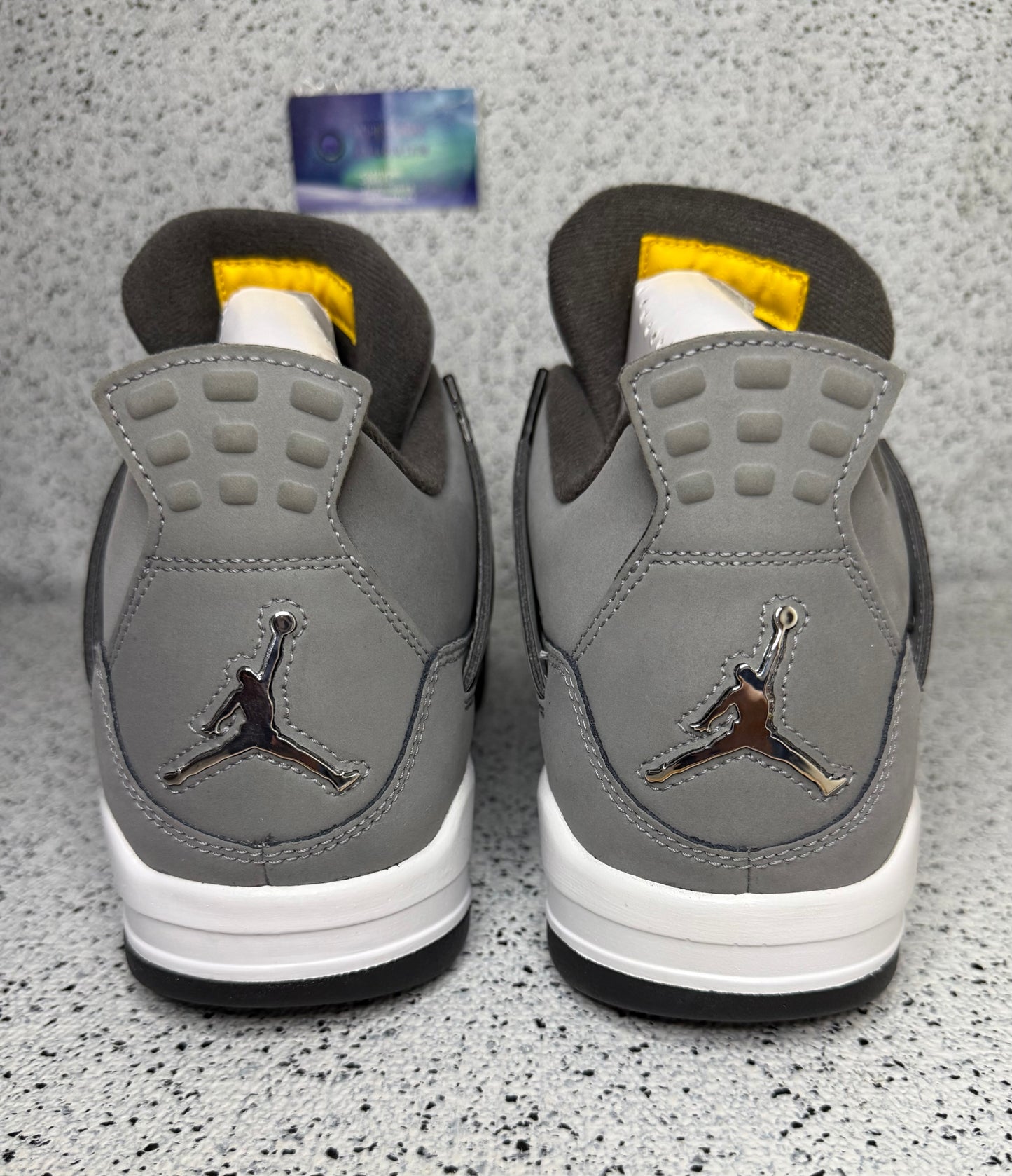 Jordan 4 Cool Grey
