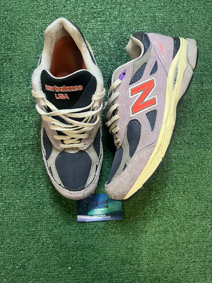 New balance 990v3 Teddy santis ram Amethyst size 11men/12.5women