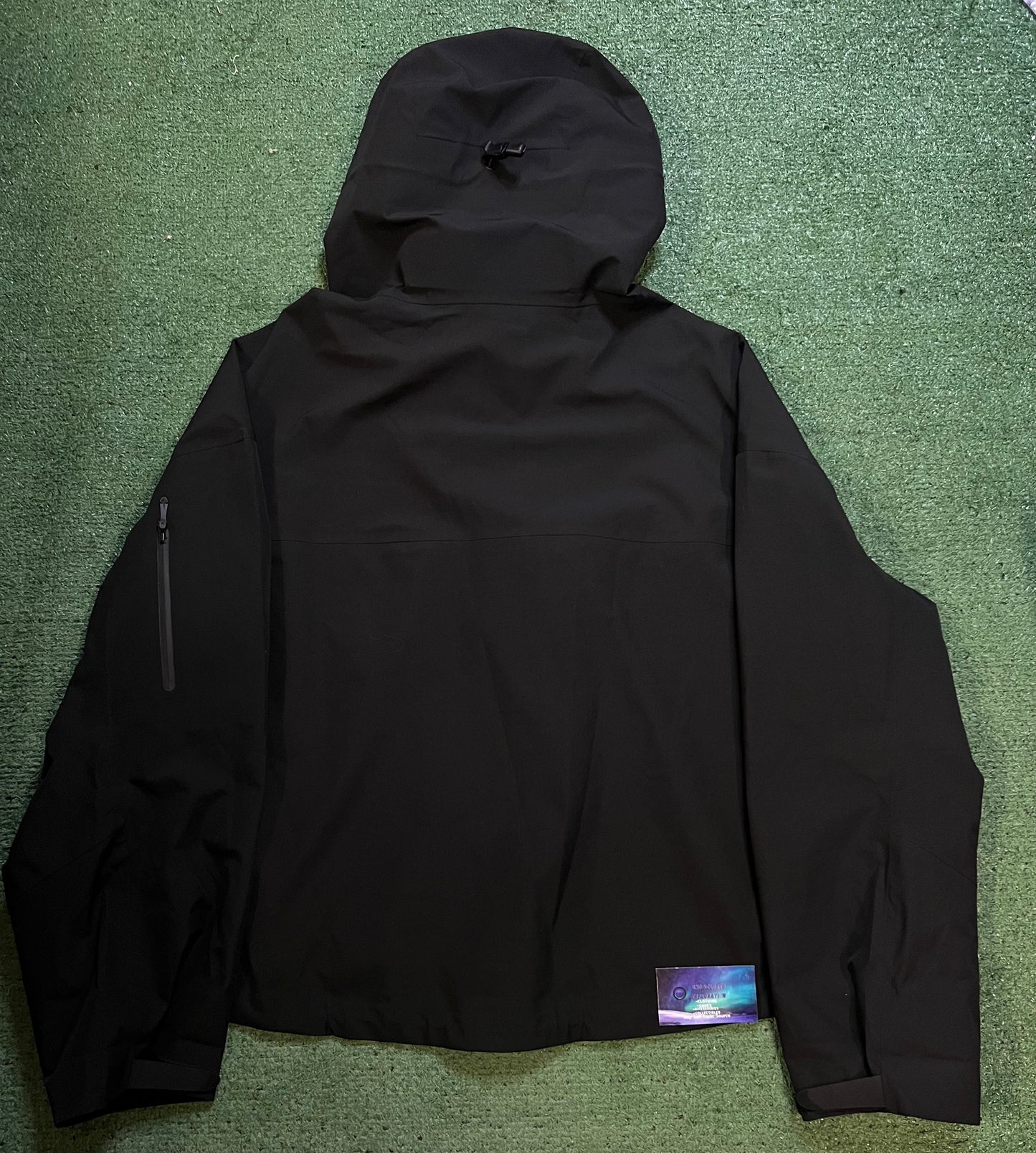GV Gallery raspberry hills casamigo rain jacket