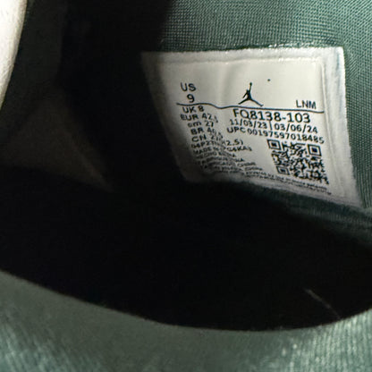 Jordan 4 Oxidized Green 9 Men/10.5 Women “Preowned”