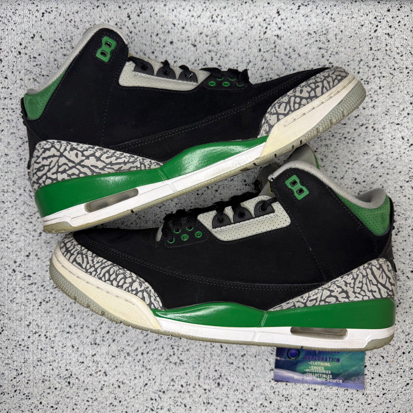 Jordan 3 Pine Green 10.5 Men “Preowned”