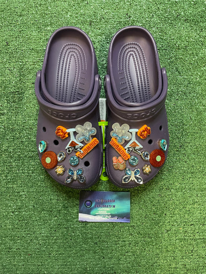 Classic clog nightshade with jibbitz charms crocs