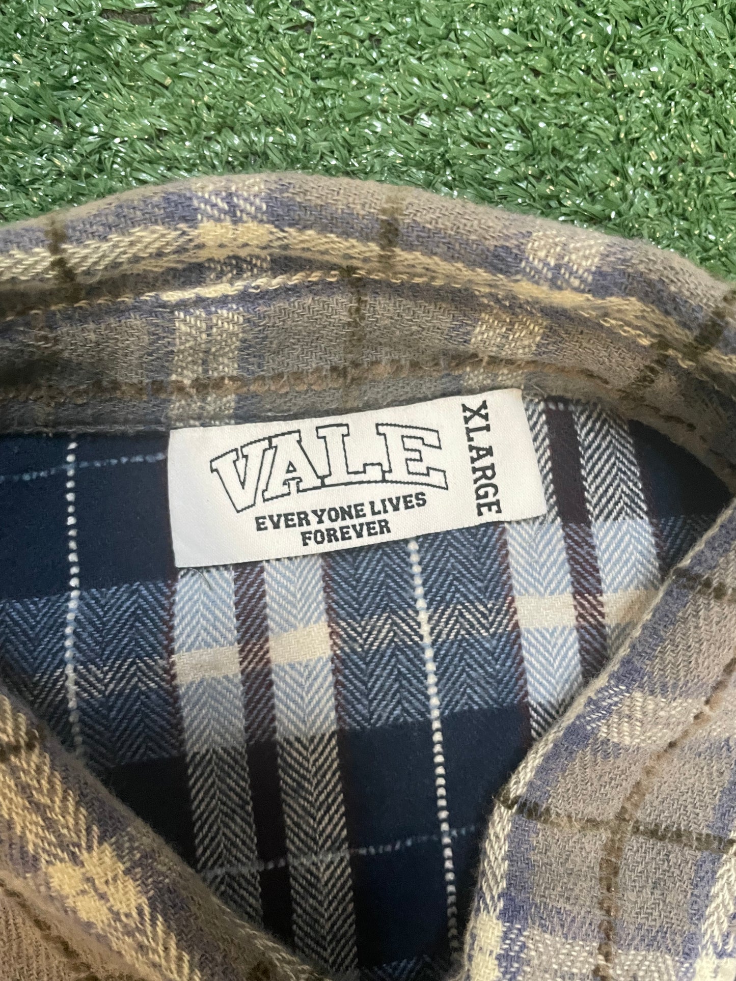Vale blue crystal flannel