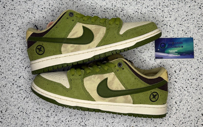 Nike SB  Dunk Low Yuto Matcha