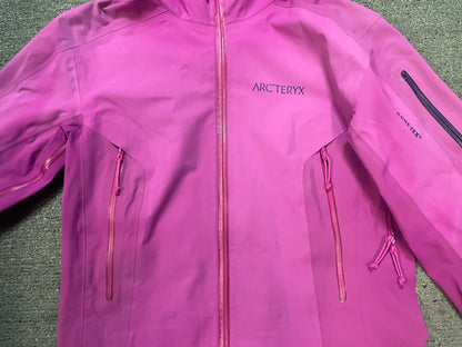 Arc’teryx sentinel magenta pink jacket