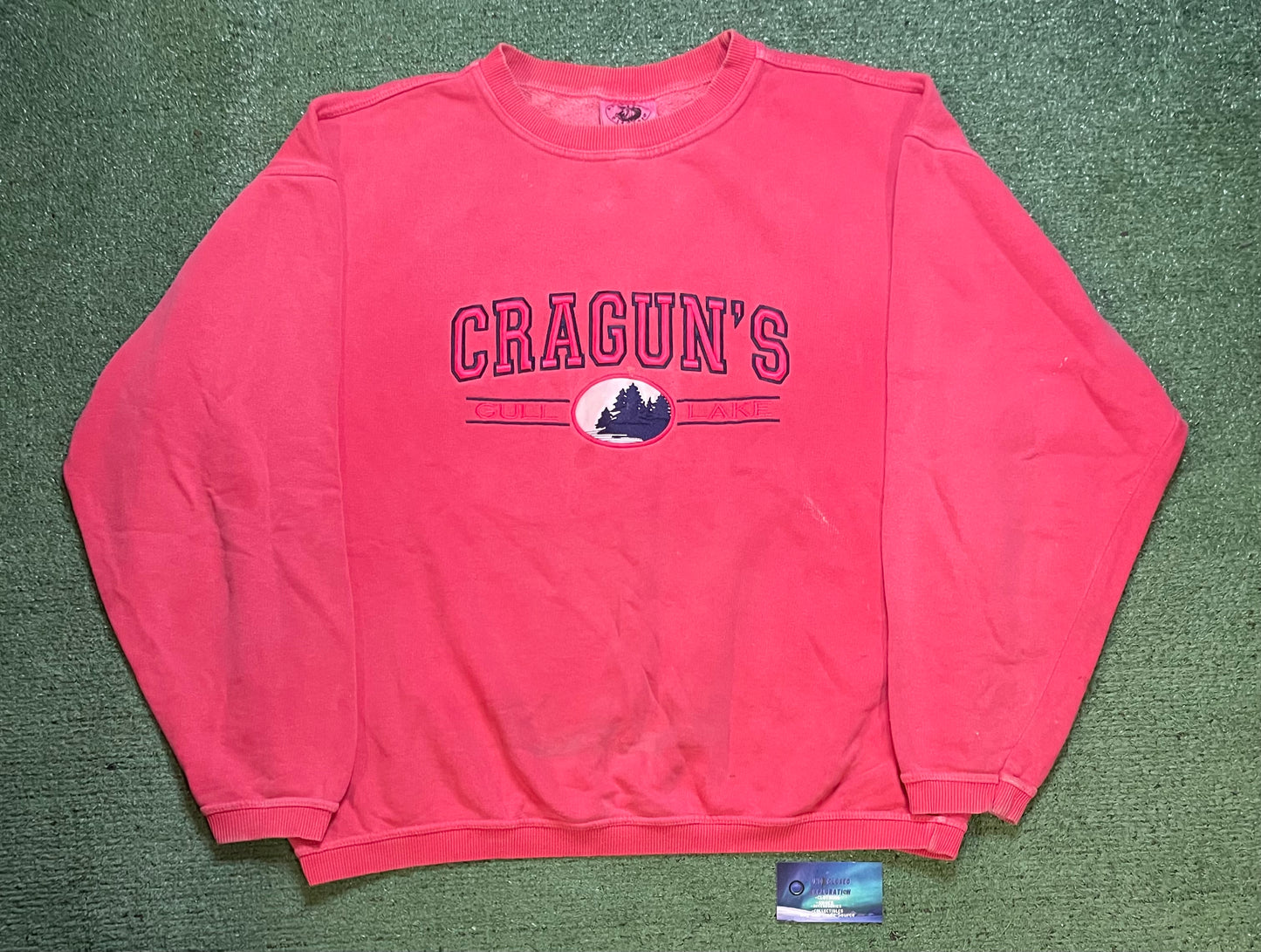 Vintage 1990s Cragun’s embroidered red crewneck