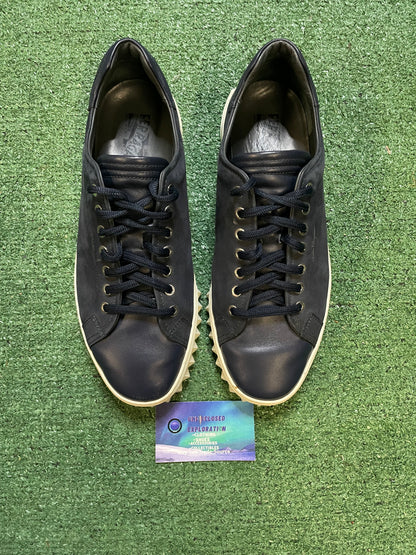 Salvatore Ferragamo cube leather size 9.5men/11women